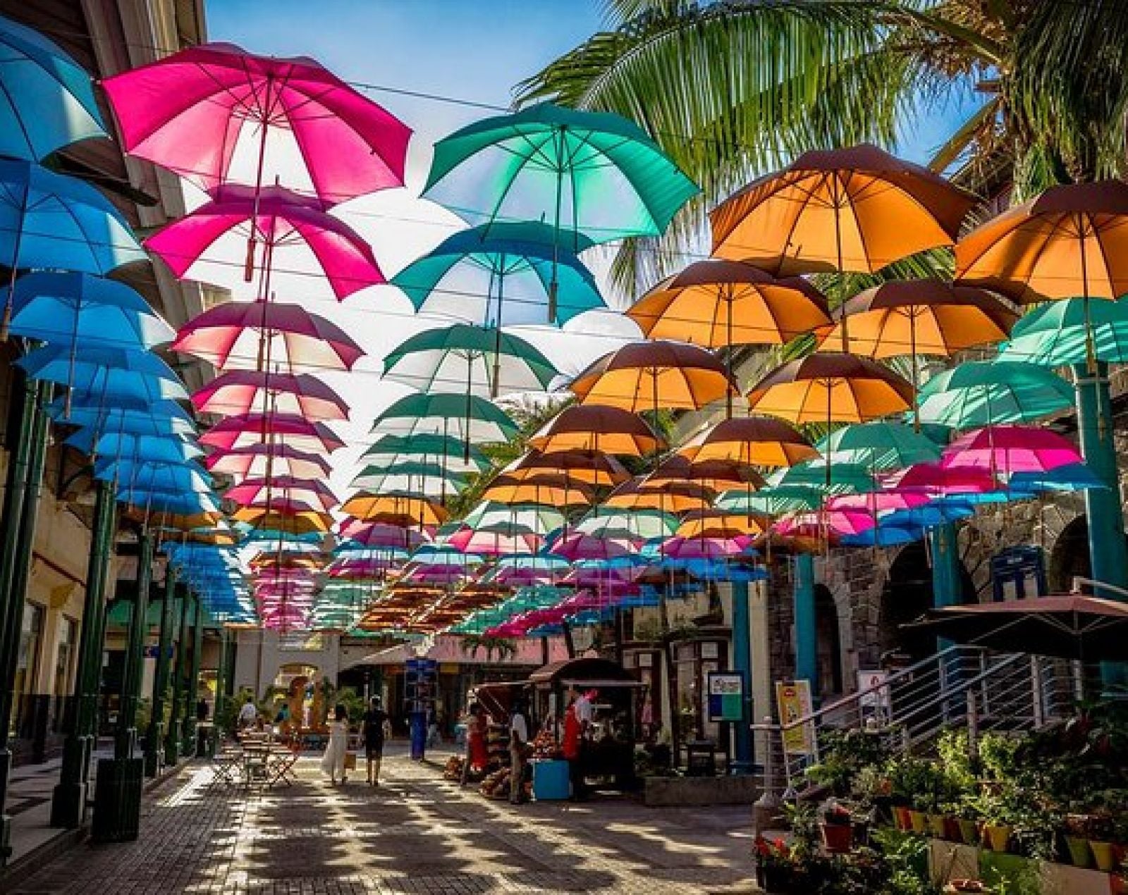 DUBAI + MAURITIUS 45