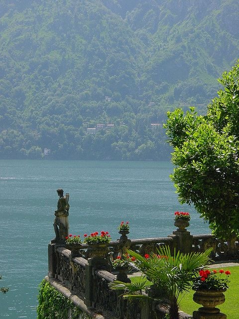 Tour autoguidato di Como e Bellagio da Milano - Scatto 8